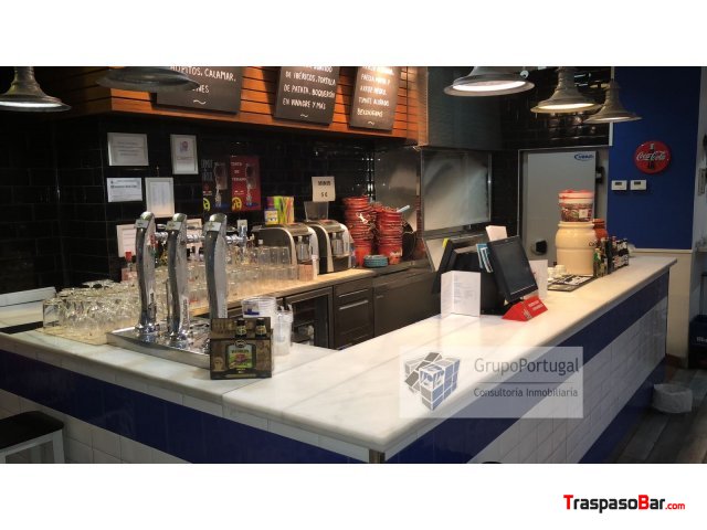 Traspaso Cervecería 220m² con terraza en Las Rosas