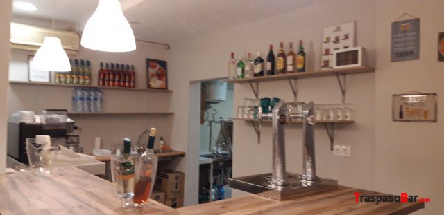 bar cafeteria cambrils puerto