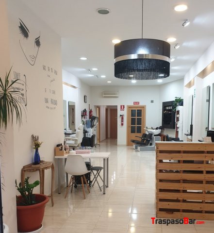 TRASPASO PELUQUERÍA EN VALENCIA