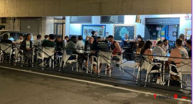 BAR MUY RENTABLE EN REINA MERCEDES