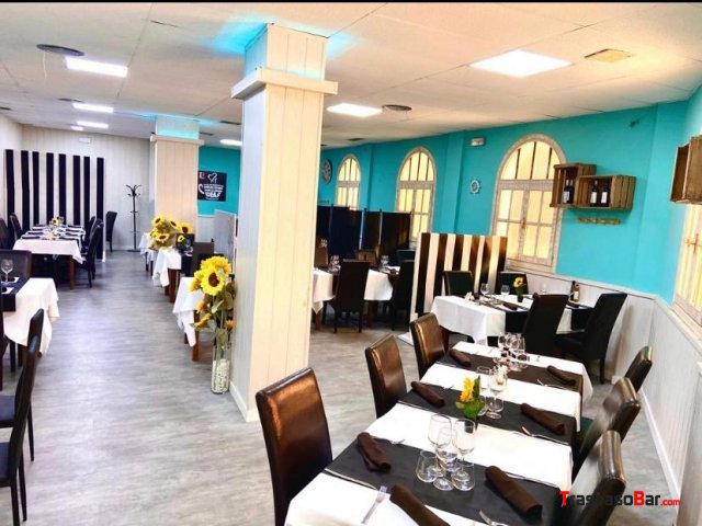 Cafetería/Restaurante en barrio Rural 