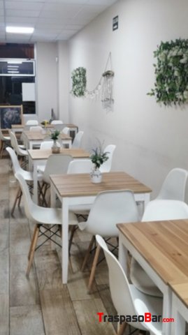 Cafeteria/Bar 