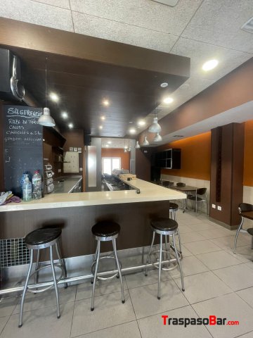 se vende o traspasa Restaurante