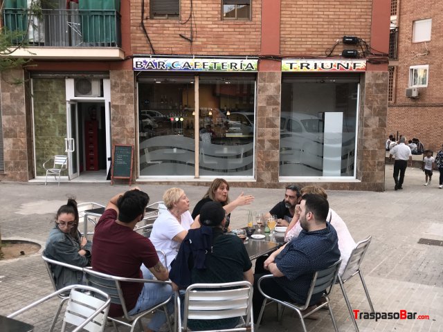 Traspaso bar triunf 