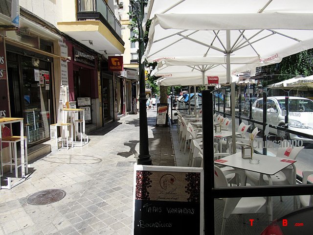 Traspaso bar cafetería en Carril del Picón