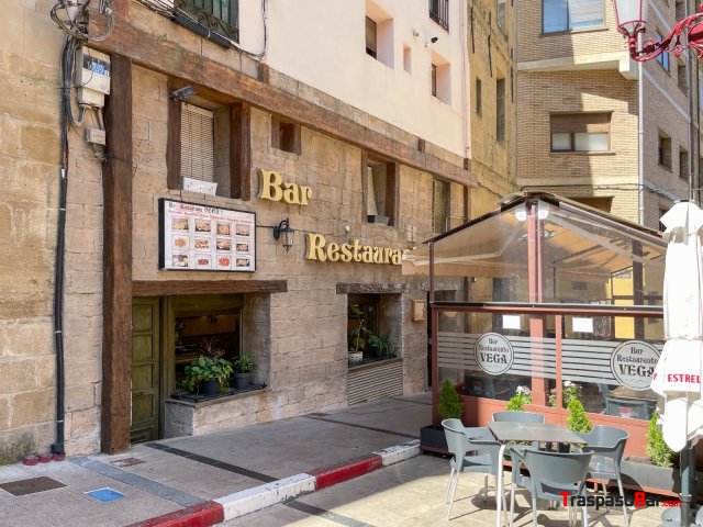 SE TRASPASA BAR RESTAURANTE VEGA EN HARO