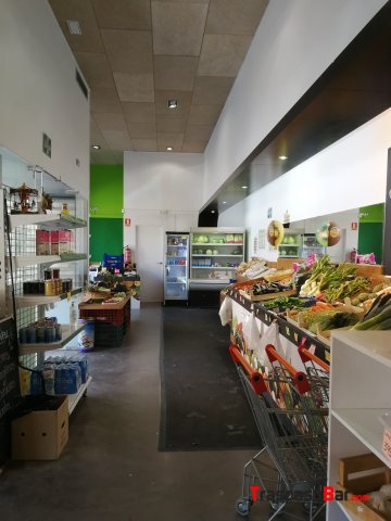 FRUTERIA CON PERMISO PARA HORNEAR