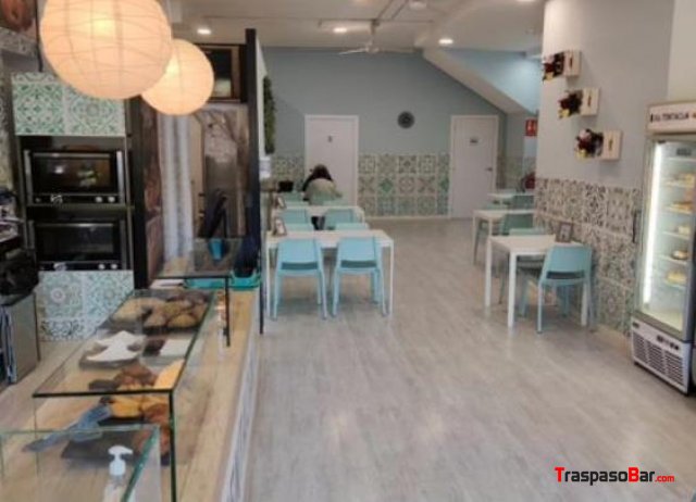 TRASPASO CAFETERIA PANADERIA CAMÍ DE LA GEGANTA