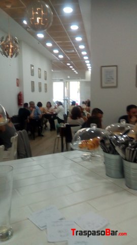 Traspaso Cafeteria frente a Nuevas Consellerias   