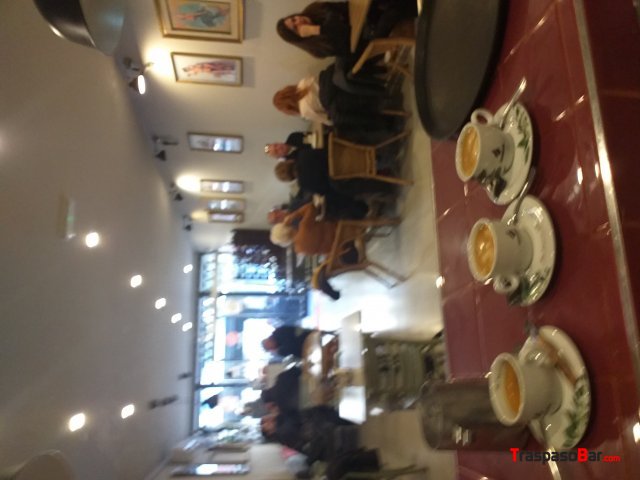 Bar restaurante