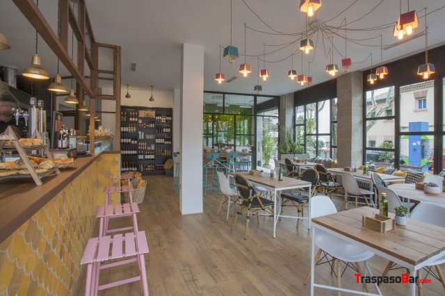 Bar Cafetería con terraza, Aravaca