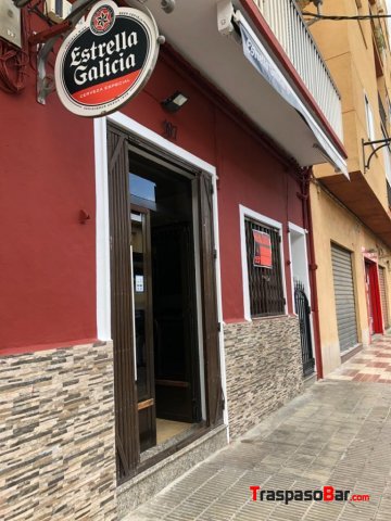 ALQUILO BAR 