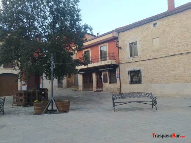 Bar Restaurante con Casa incluida
