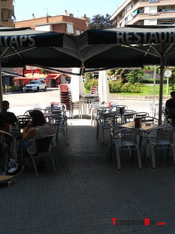 se transpasa bar restaurante