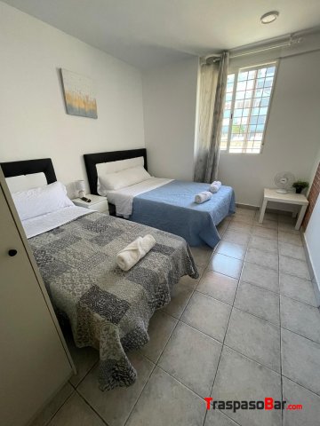 TRASPASO HOSTAL + RESTAURANTE EN FUNCIONAMIENTO – 