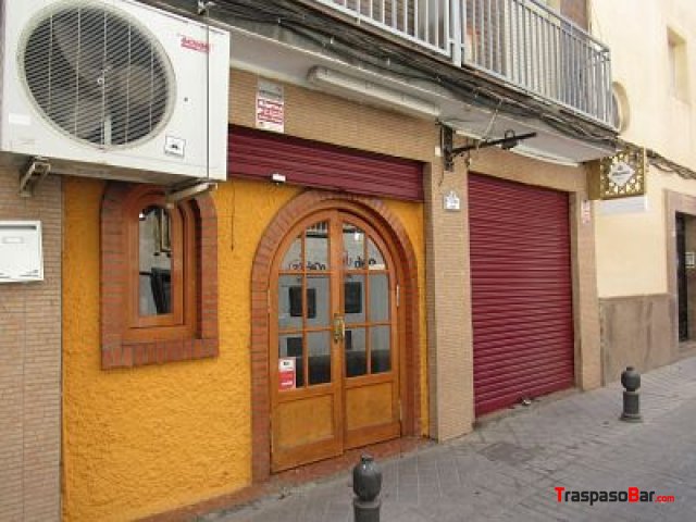 Traspaso bar de tapas en pleno Centro de Granada