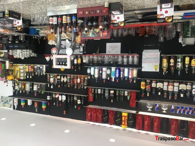 Traspaso bar cafetería 