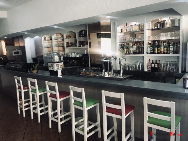 Traspaso de bar - zona : Pradillo