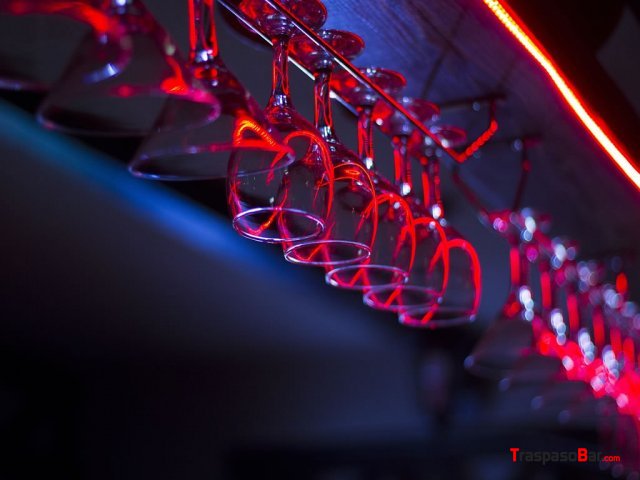 Bar de Copas de 120 m2 zona Retiro, Pacífico