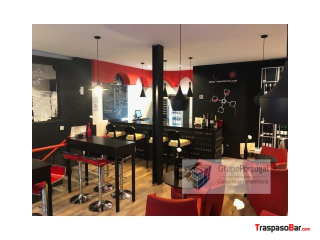 Magnifico Bar-Cafetería en traspaso de 145 m² en e
