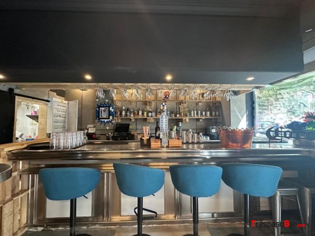 Bar Restaurante de 110 m2 zona Retiro, Ibiza