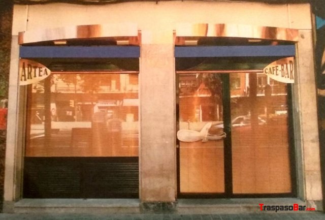 Alquilo cafetería con terraza