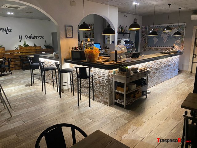 Traspaso restaurante a pleno rendimiento