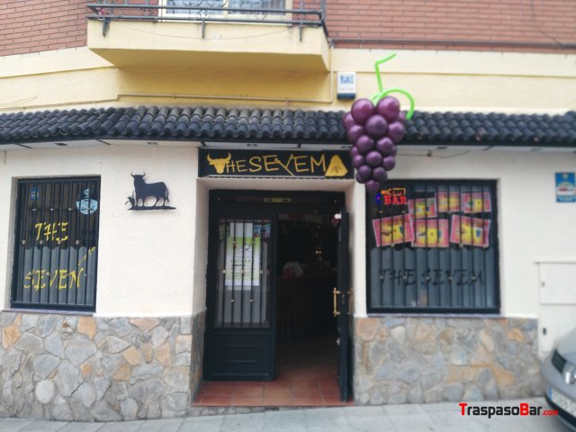 Se traspasa bar en Arganda