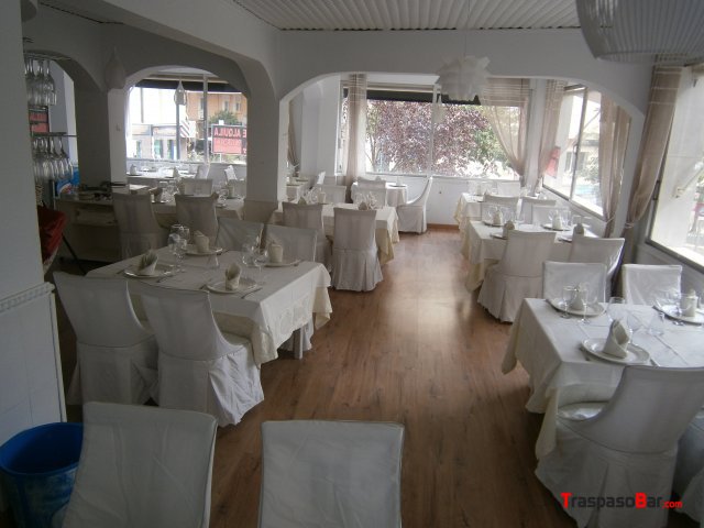 ACOGEDOR RESTAURANTE EN EL CENTRO DE CALPE