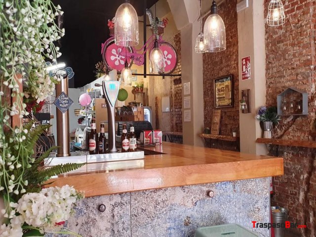 Bar de 50 m2 con TERRAZA zona Centro, Lavapiés