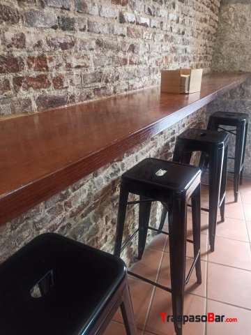 Tienda con Barra Degustación