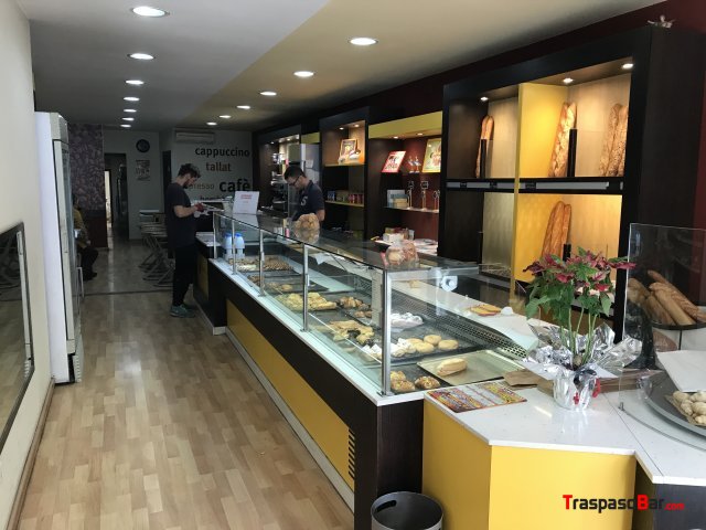NEGOCIO BAR/PANADERÍA DEGUSTACIÓN EN TRASPASO