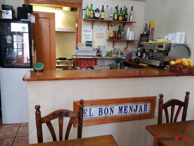 Se traspasa Restaurante POR JUBILACIÓN, Ciutat Vel