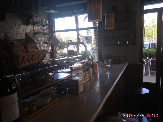 cafeteria cooffe shop