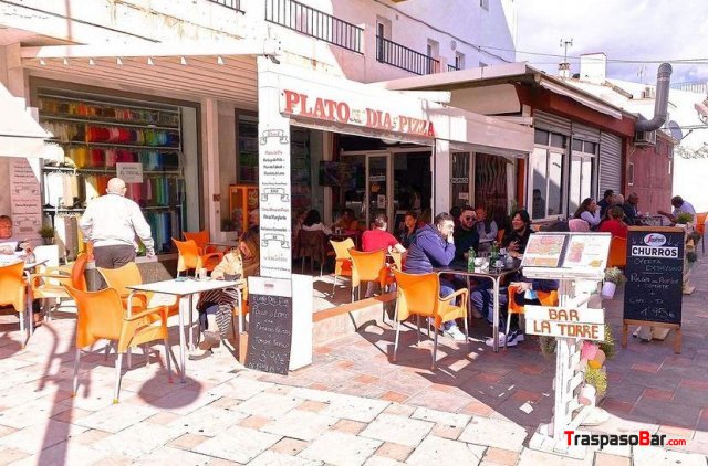 cafeteria con terraza.