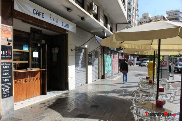 Cafetería en Barón de Carcer / San Agustín