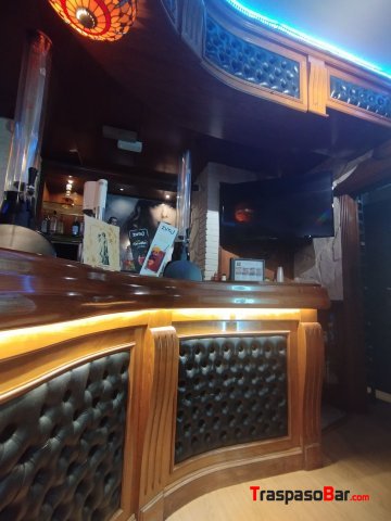 SE VENDE PUB - CASTELLAR - JAEN