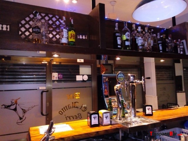 Se alquila bar en Irún
