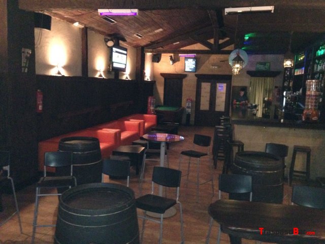 Bar con música (Pub)