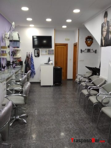TRASPASO PELUQUERÍA EN VALENCIA