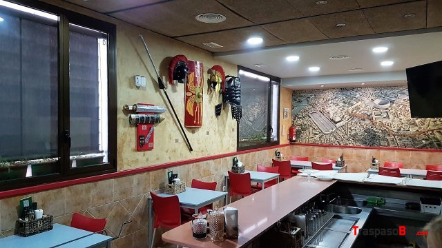 BAR-CAFETERIA en el CENTRO