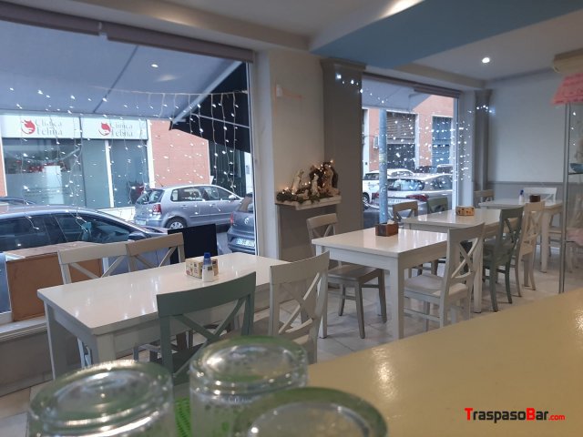 Traspaso Bar Cafeteria en Nervión, Sevilla