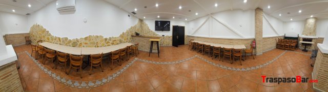 En centro de Leganés zona peatonal junto universid