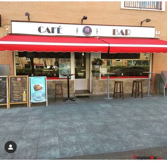 TRASPASO BAR-CAFETERÍA 