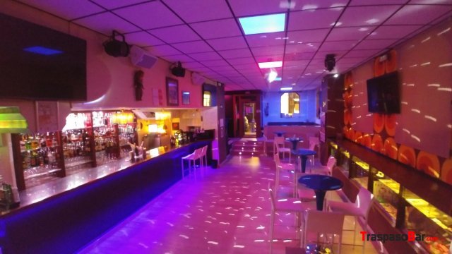 Traspaso bar de copas barrio de Salamanca (Madrid)