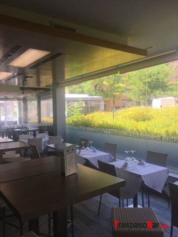 Bar Restaurante con terraza, Montecarmelo