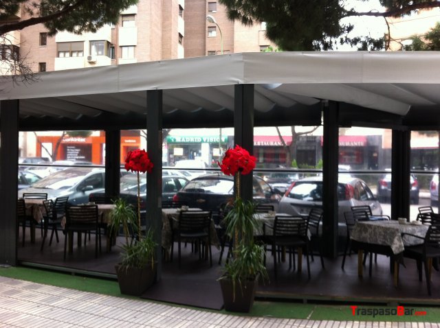 TRASPASO CAFETERIA CON TERRAZA