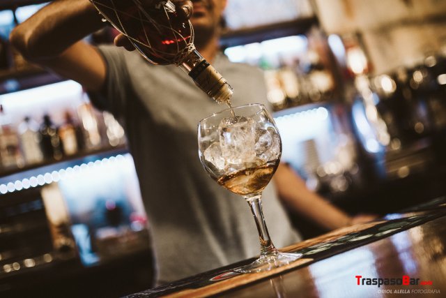 Traspaso Bar de copas en Sagrada Familia