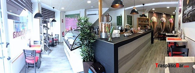 Heladeria Cafeteria en Funcionamiento