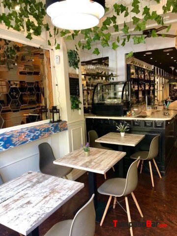 Se traspasa Bar/restaurante AVENIDA SARRIA